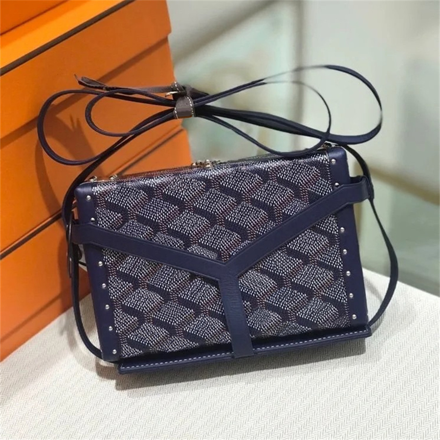 Designer Totes Hand Box Luxury Clutch Bags Evening Bags Zipper Casual Shoulder Bag Large Capacity Shoulder Bag Box-shaped Bag Letter Decoration