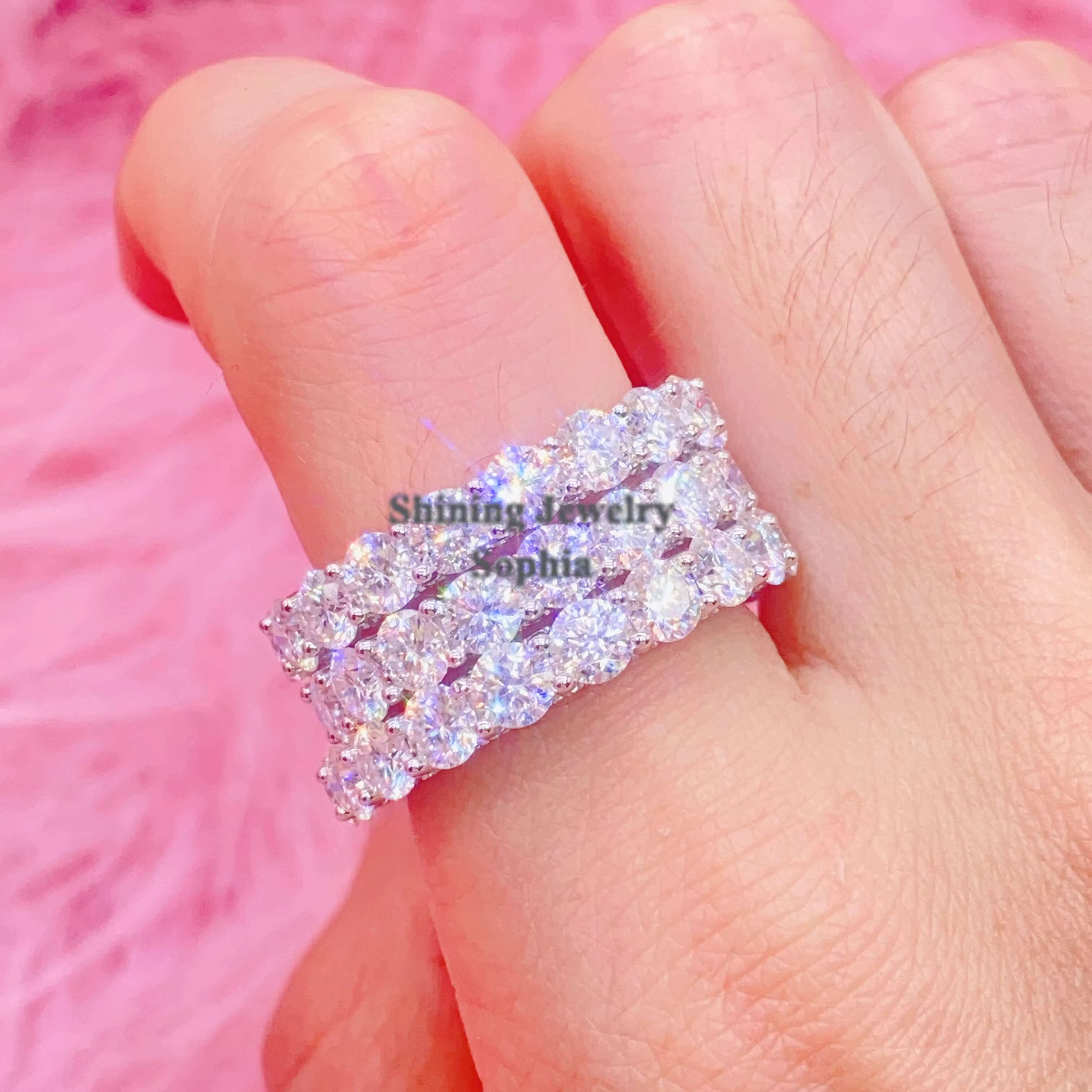 New Arrival Luxury Best Gift Women Eternity Ring S925 Sterling Silver Gold Plated Moissanite Engagement Ring