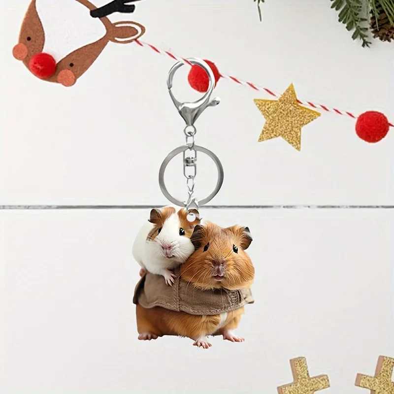 2D Cute Double Guinea Pigs Keychain Animal Design Pendant Flat Acrylic Versatile Charmfor Car MirrorBagsFestiveGift DecorW251103