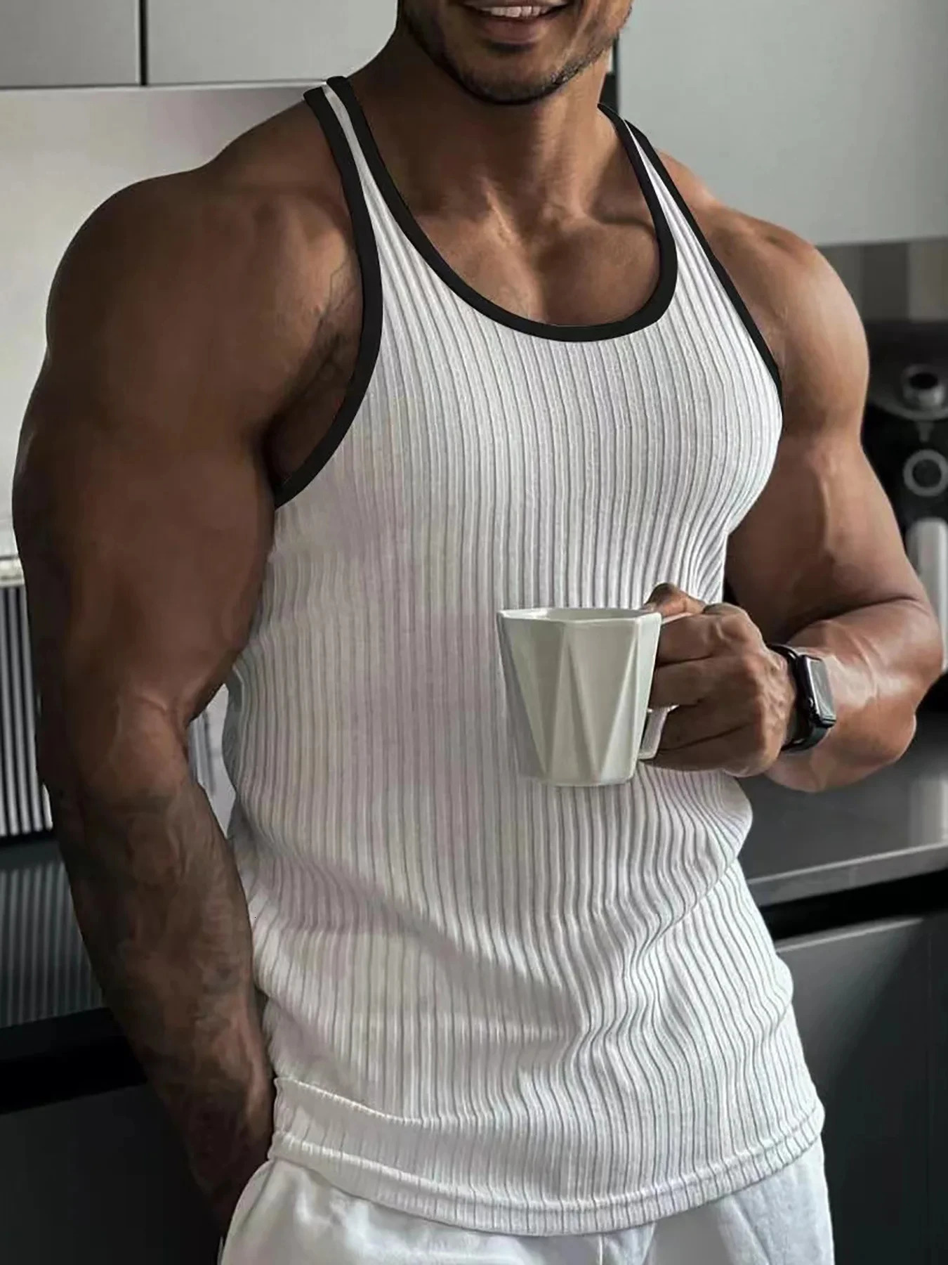 Mens Quick-drying Elastic Fitness Wear Gym Running Slim Vertical Stripes Sleeveless Fashion Summer 250402