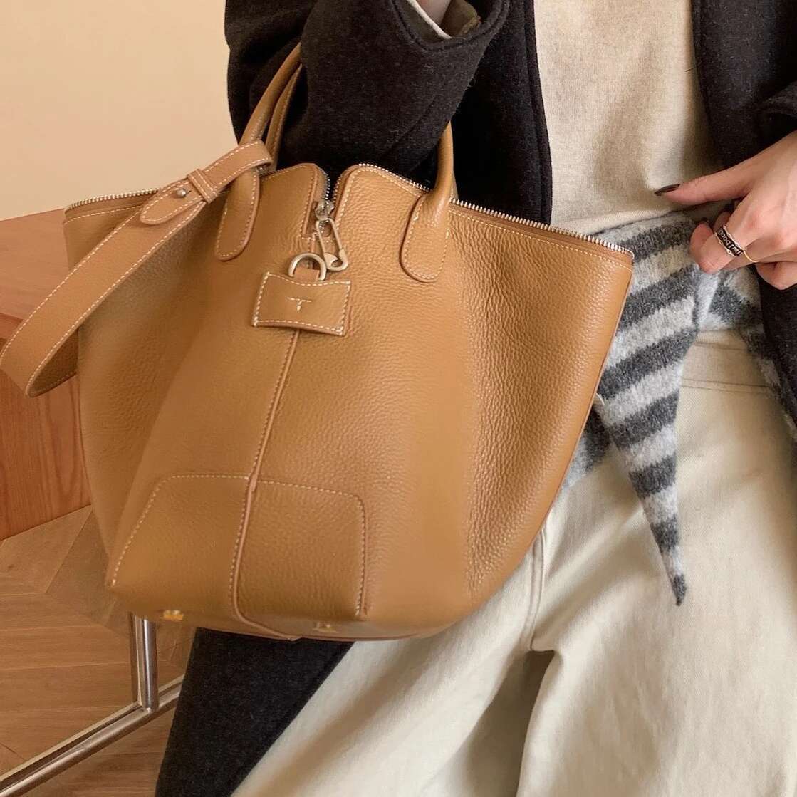 Top-Layer Corundum Basket 2025 New Niche Design High-Quality One-Shoulder Crossbody Genuine Leather Women Hand Tote Bag