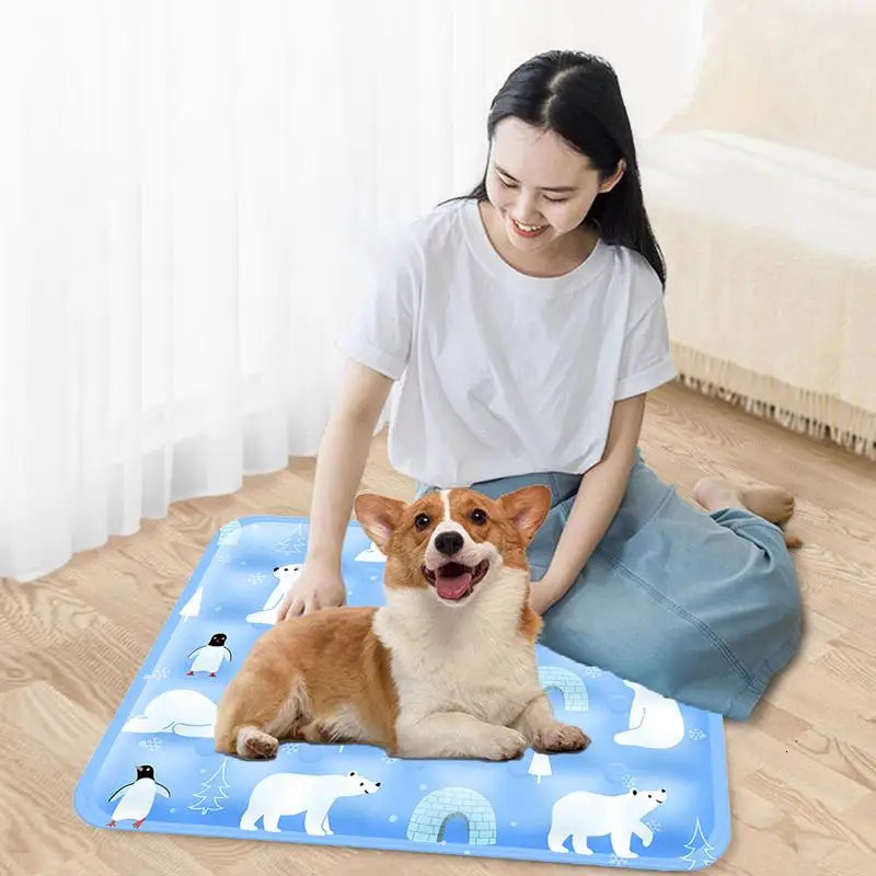 Pet Cooling Mat Dog Cat Sleeping Pad Cool Ice Silk Portable Mattress Blanket Summer Small Animal Cats Dogs Cold Bed Mat 250402