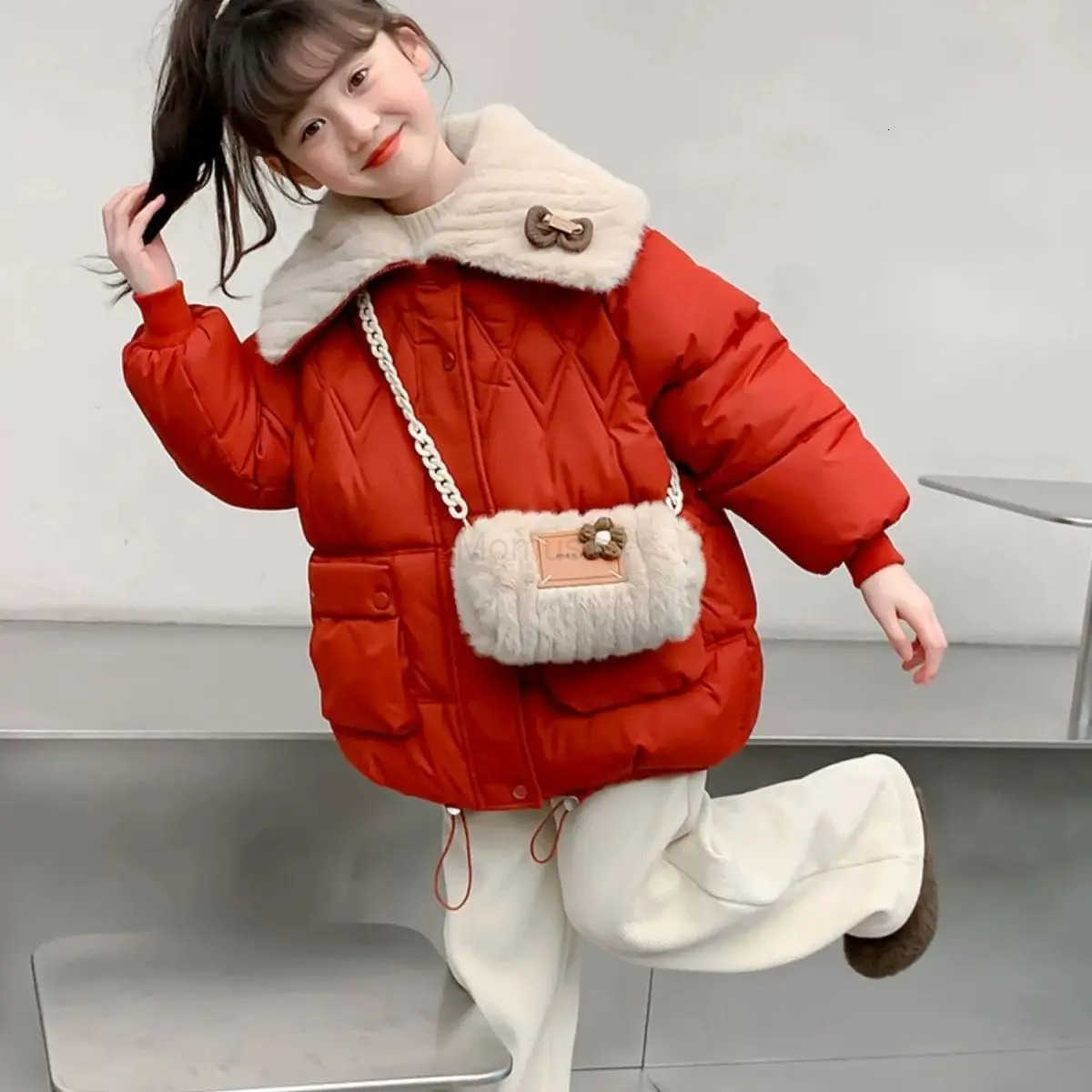 Sanrio 2025 New Girls Winter Coat Thickened Down Jacket with Teddy Bear Fur Collar Stylish Childrens Wear H251104