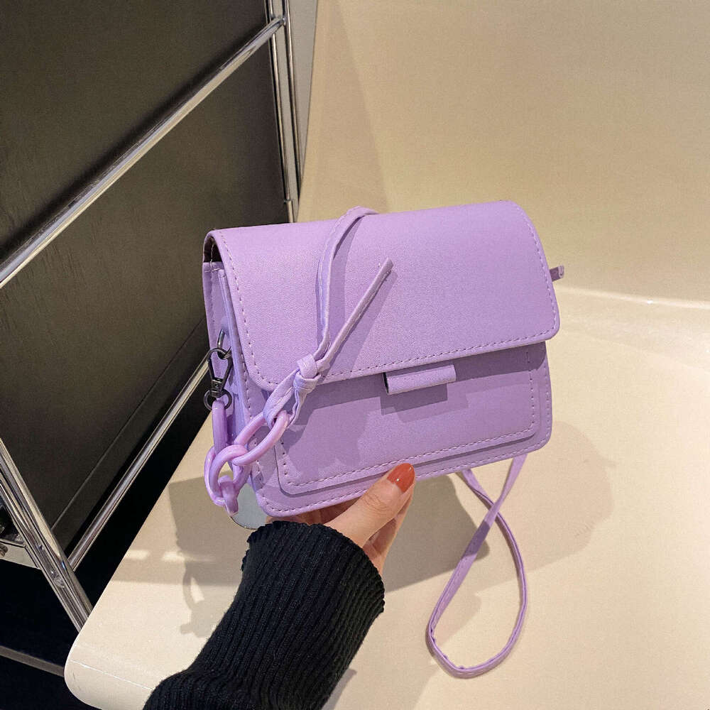 Small Bag Spring 2024 Leisure New Western Style Women's Simple and Fashionable temperament Single shoulder Beautiful crossbody bag