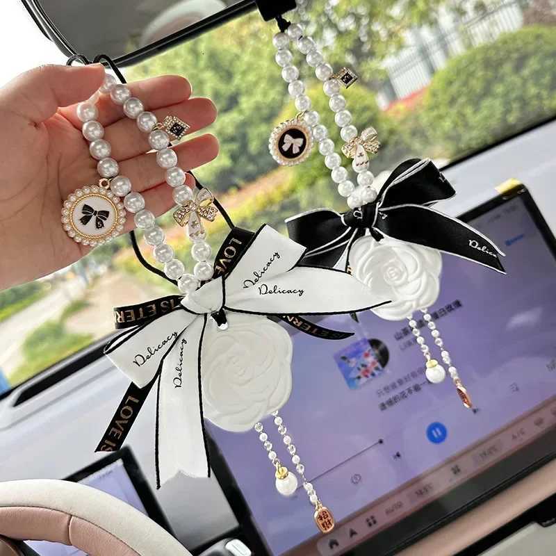 Car Decoratio Camelia Fragranza Ciondolo Fragrante Interni Auto Ciondolo Sicuro…