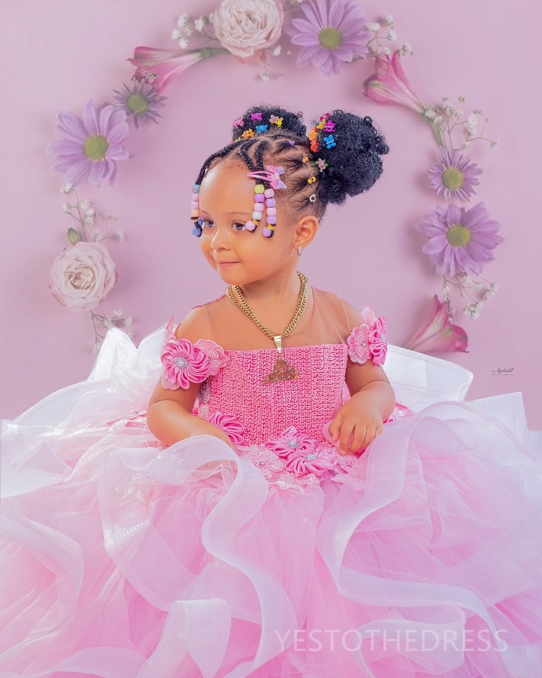 2025 Aso Ebi Pink Flower Girl Dresses Children Birthday Dress Illusion Sheer Neck Flora Appliqued Lace Tiered Tulle Princess Queen Ball Gown For Marri