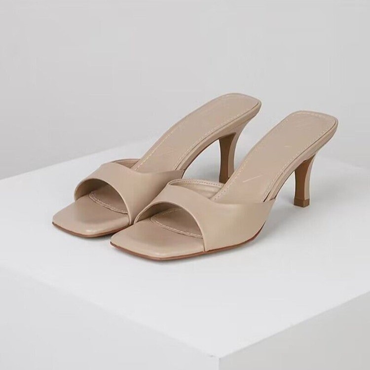 Women's summer new fashion high heels sandals square thin heels wear large size women's slippers