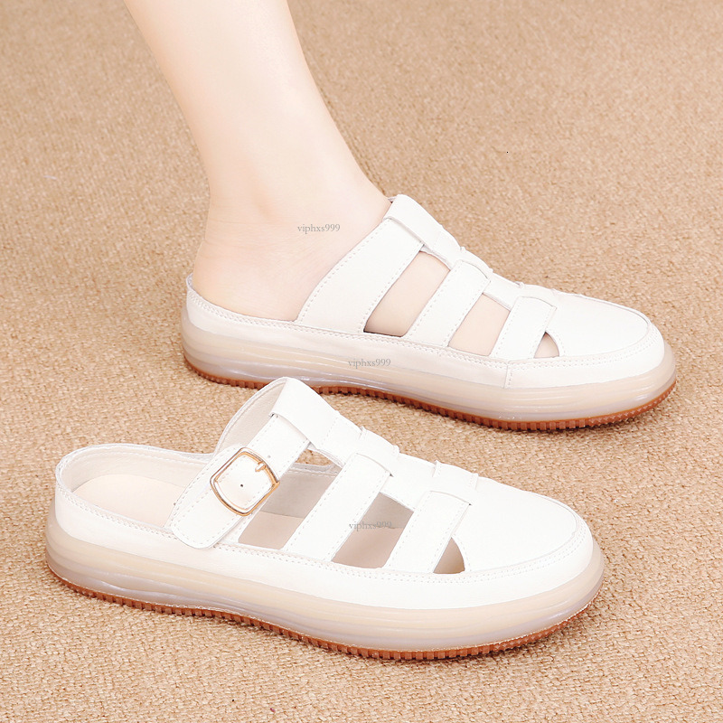 New Designer Sandals With Free Shipping Baotou Roman Sandals Women's 2025 Western Style Pig Cage Jelly Flat Bottom Casual Brand Hollow Beach Shoe