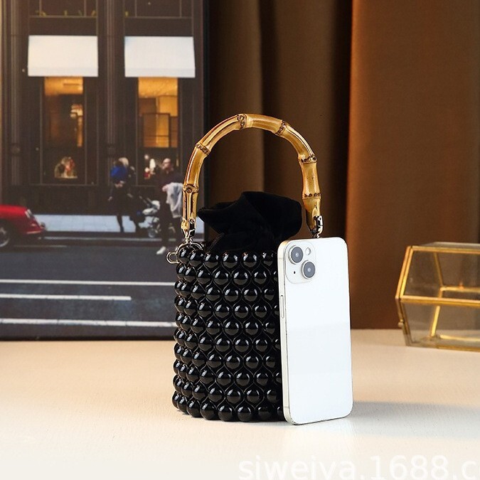 Fashionable Mini Drawstring Bucket Women's New Pearl Chain Hand-Held Bamboo Single Shoulder Crossbody Bag, Trendy