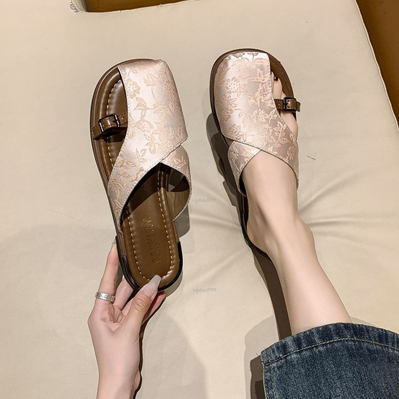 New Designer Sandals With Free Shipping Baotou Half Female Internet Celebrity Fashion Style Comfortable Flat Bottom Chinese Design Outerwear Cool Slip