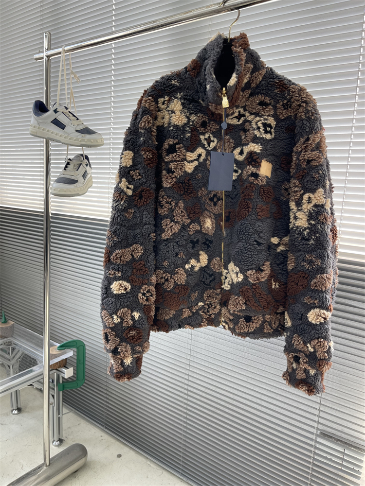 Designer's new autumn and winter American fashion brand lamb plush double-sided pilot jacket men's loose jacket