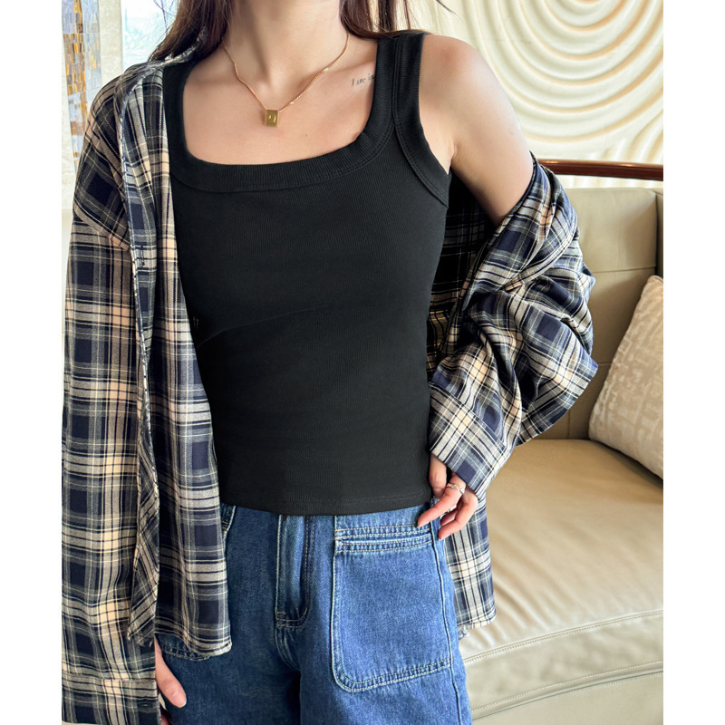 Q carefully selects threaded knitted camisole as the base for womens inner wear square neck small vest for spring and summer hot girls with a high-end