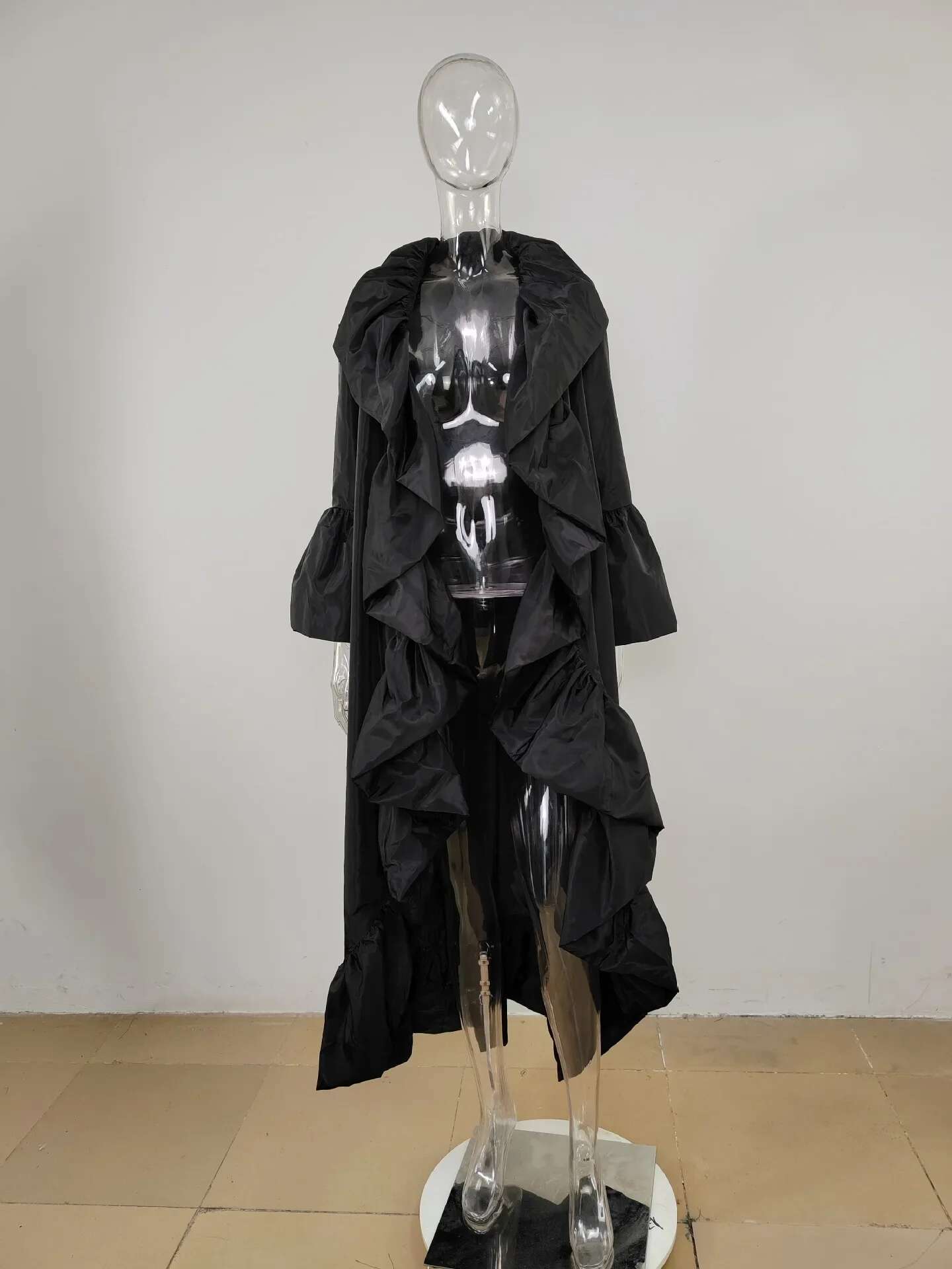 Cm.Yaya Women Vintage Ruffles Side Flare Batwing Long Sleeve Open Streetwear Black Maxi Trench Jackets