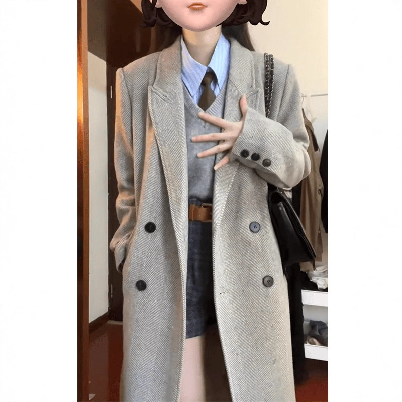 Winter Thickened Wool Coat for Women 2025 New Korean Style Petite High-end College Style Shoulder Wool Coat 241129