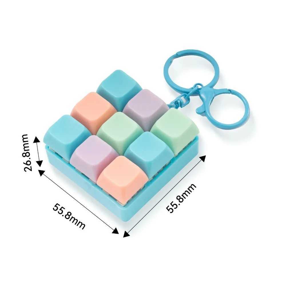 Fidget Decompression 9 Keyboard Key Toy For Adults Antistress Toys Boys Girls Anti Stress Finger Keyboard Games KeychainW251103