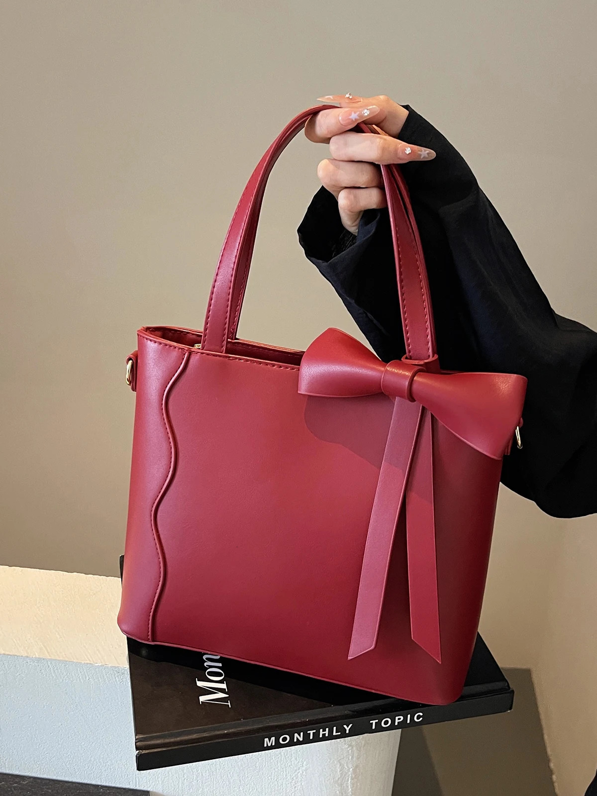 Womens PU Leather Cross body Bag Y2K Korean Fashion Handbag Womens Shoulder Bag Womens Simple Handbag and Wallet 250402