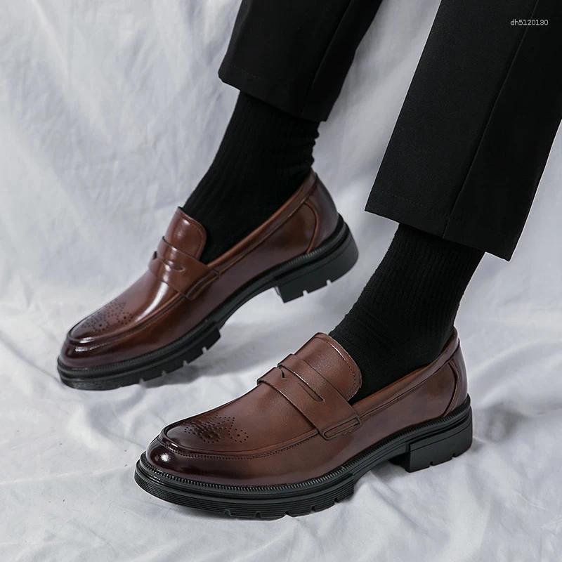 Dress Shoes High Quality Men's Office Casual Business For Men Brogues Leather Social Wedding Formal Loafers Male