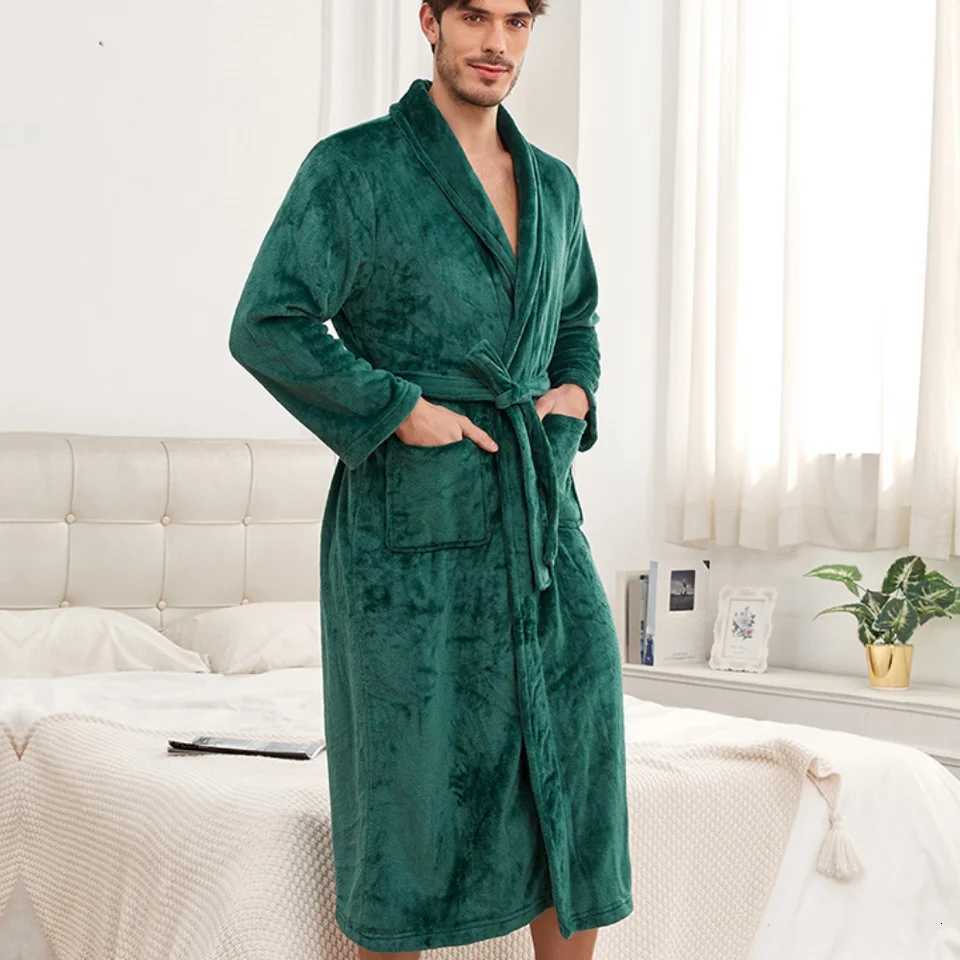 Winter Homewear Bathrobe Gown Shower Solid Color Sleepwear with Pocket Mens Robe Flannel Kimono Nightwear Loose Loungewear C251104