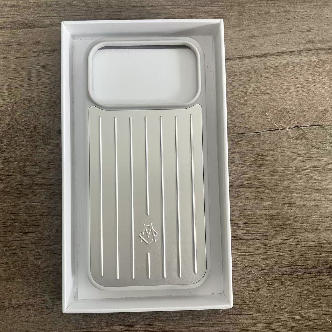 TOP RIM0 Phone Case Suitcase Designer iPhone Case for Apple iPhone 17 Pro Max 16 15 Polycarbonate Aluminum Alloy MagSafe Weave Back Cover Coque