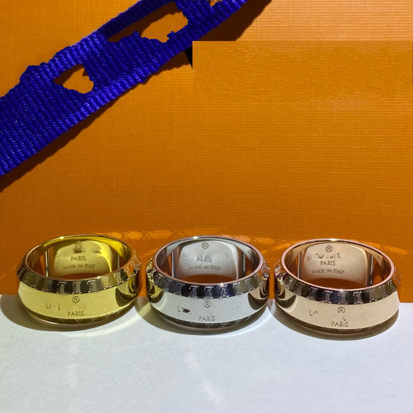 Titanium Steel CNC Luxury designer boy girl thick solid V Ring 18K white Gold Silver rose Rings branded engrave Women men love wedding Jewelry size 5 6 7 8 9 10 11