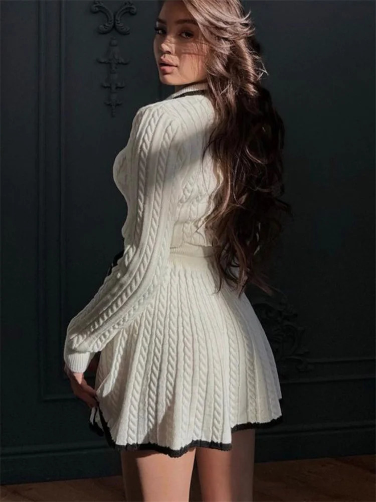 Tossy Autumn Fashion 2 Piece-Set Skirt Womens Patchwork Contrast Long Sleeve Lapel Pullover And High Waist Mini Skirt Outfits251103