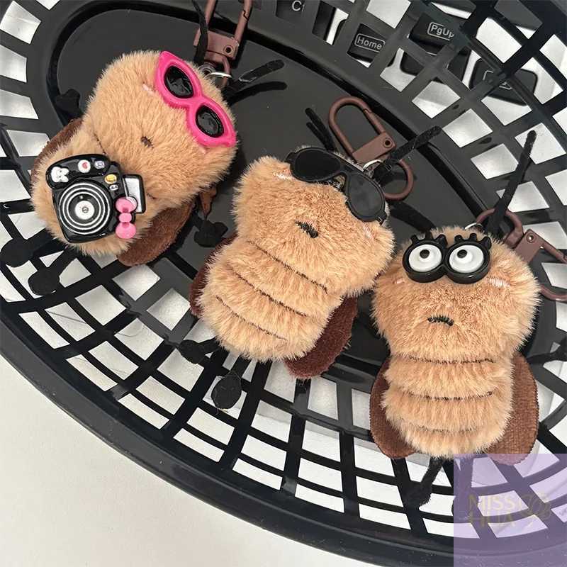 1/3Pcs Adorable Roach Plush Keychain Unique Stuffed Toy Keyring Bag Charm School Bag Accessory Charming Gift C251104