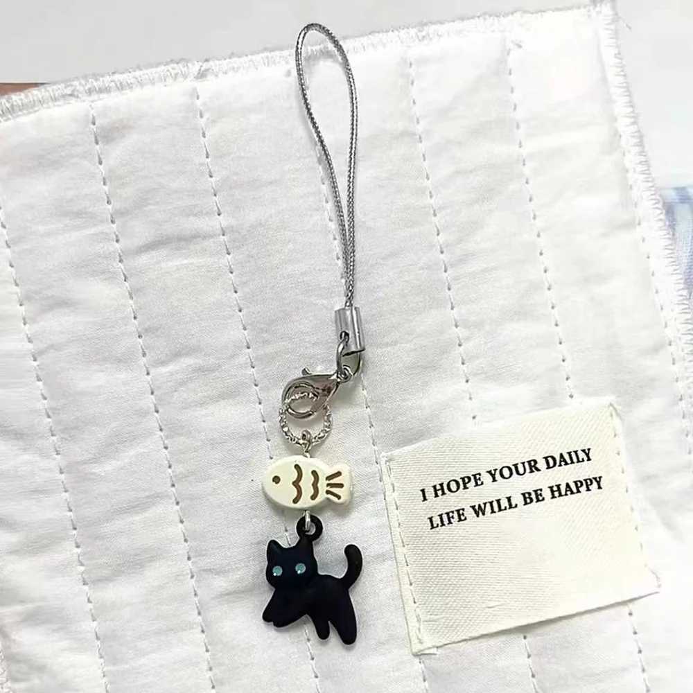Cute Black Cat Keychain Cartoon Mobile Phone Chain Camera Earphones Pendant Bag Decorative Chain Kawaii Keyring Y2K AccessoriesW251103