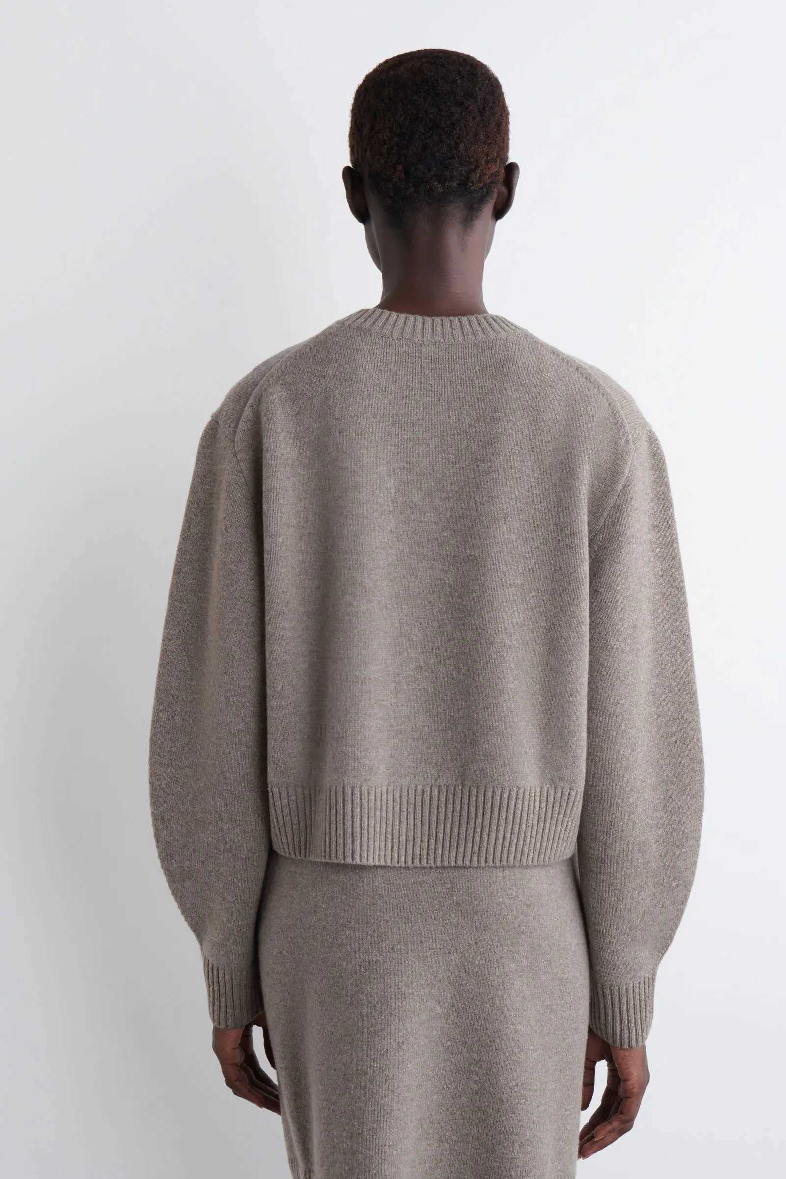 Ethereal MD 2025 cos autumn new style of Ladies casual and fashionable standard style blended grey knitted cardigan J251103