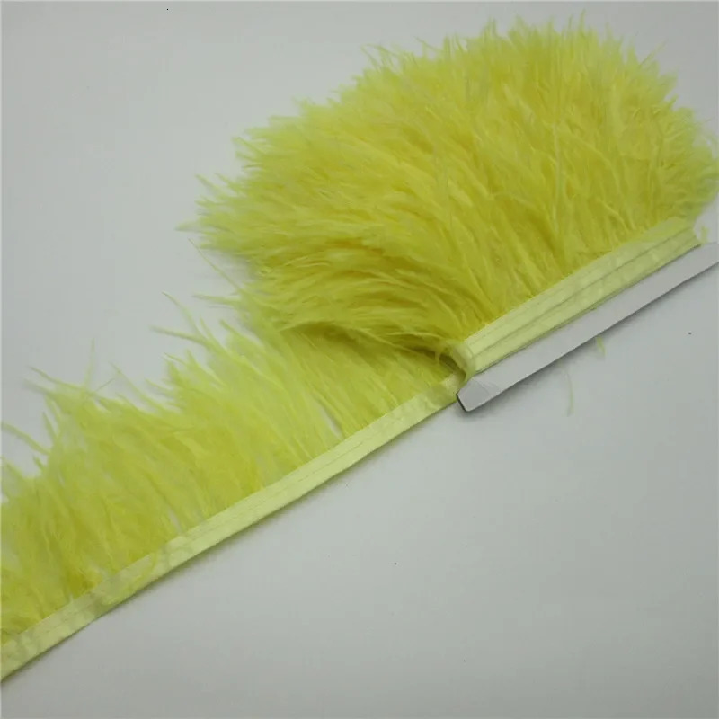Wholesale 10Yards Natural Ostrich Feather Ribbon Length 810cm Feather Trim Fringe DIY Costumes Sewing Clothing Accessories 251103