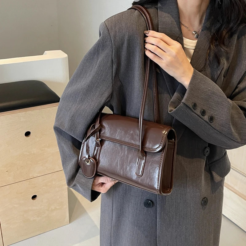 LEFTSIDE PU Leather Womens Underwear Bag Spring Y2K Womens Shoulder Bag Womens Simple White Handbag and Wallet 250402