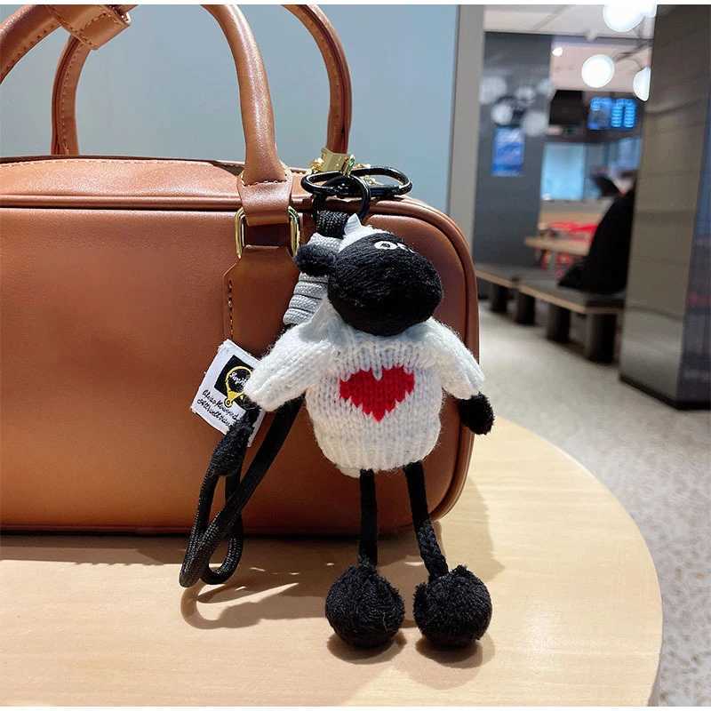 New Bag Pendant Sweater Lamb Diy Hand-woven Pendant Creative Car Keychain Pendantwomens Backpack Charm Accessories C251104