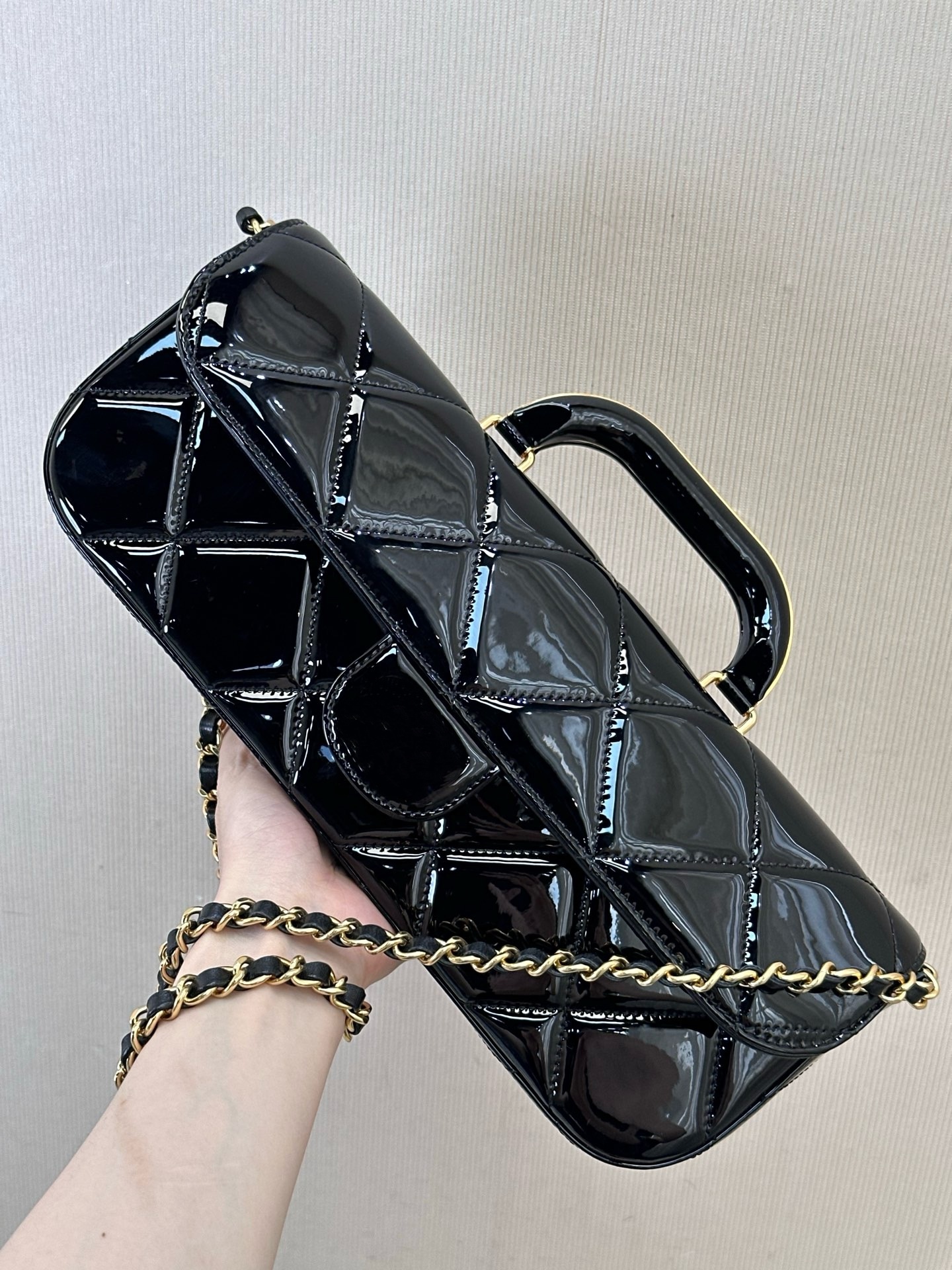 Leathe Bags New Product Release Designer Bag High Quality Bright Face Handbag Lid Bag Shoulder Bag Fashion Handbag Crossbody Bag AS5807