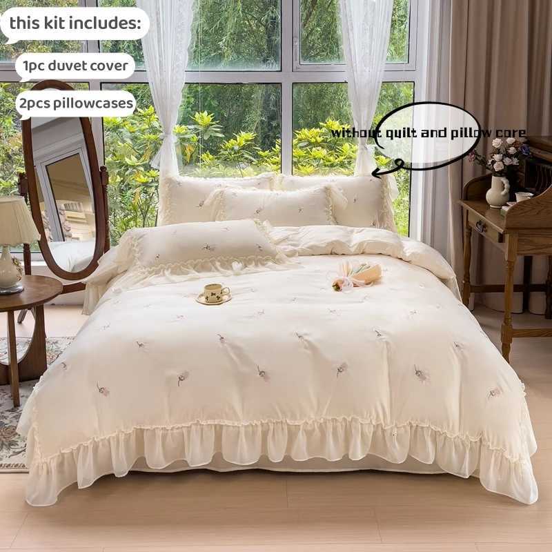 3pcs Elegant rose embroidery Bedding set Lace Duvet Cover Set 1Duvet Cover 2lowcase Without Corefor bedro guest ro H251104