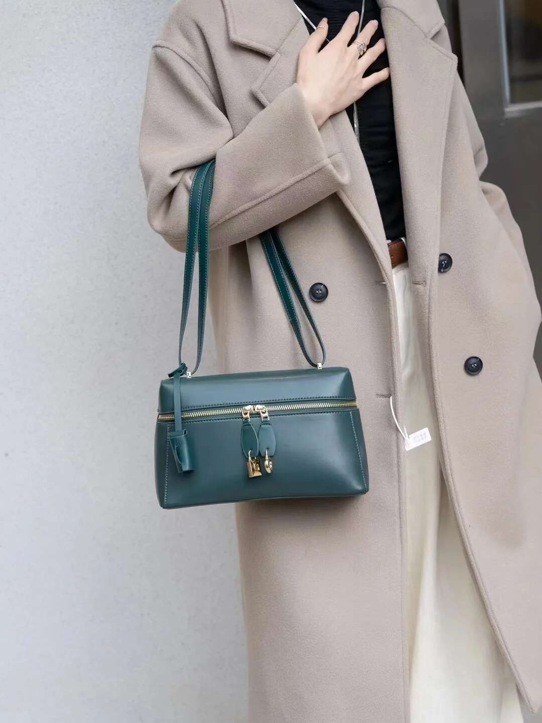 2025 New Small Square Baotou Layered Leather Women's Handbag Single Shoulder Crossbody Bag