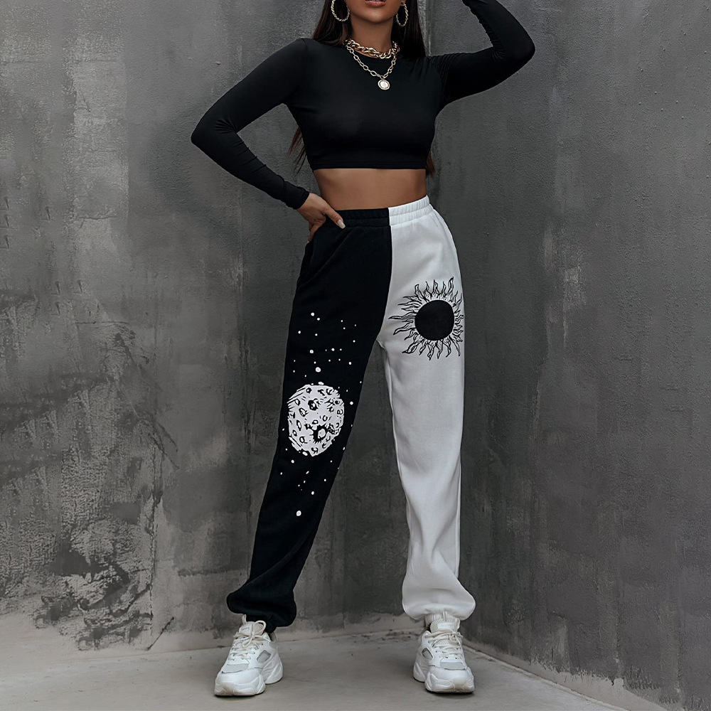 2025 autumn and winter new Tai Chi picture hot stamping loose sports pants with black and white pocket splicing fleece pants for women