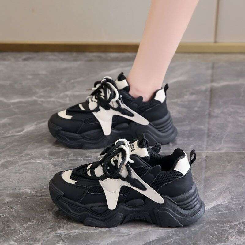 Thick soled dad for women 2024 new spring Lefu British single Little white sports casual board shoes