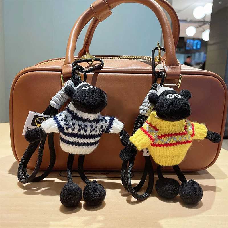New Bag Pendant Sweater Lamb Diy Hand-woven Pendant Creative Car Keychain Pendantwomens Backpack Charm Accessories C251104