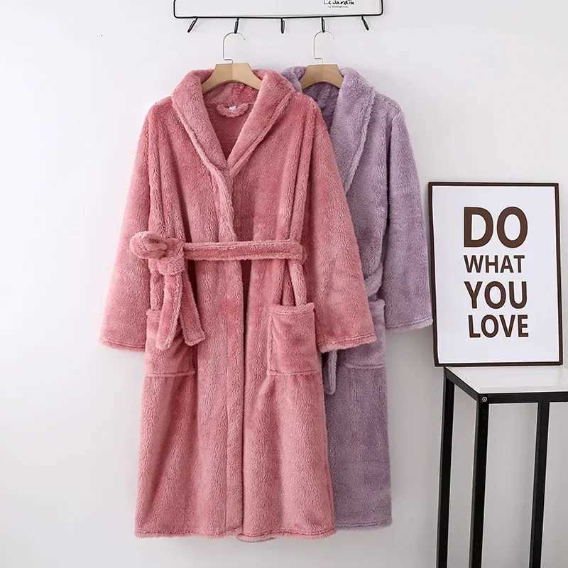New winter thickened flannel pajamas for lovers mens and womens warm bathrobes pajamas household clothes robes bath robe C251104