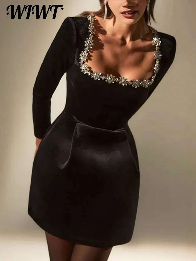 Slim Rhie Square Collar Dress Women Elegant Veet Long Sleeve High Waist A-E Mini Dresses 2025 New Lady Party Vestidos