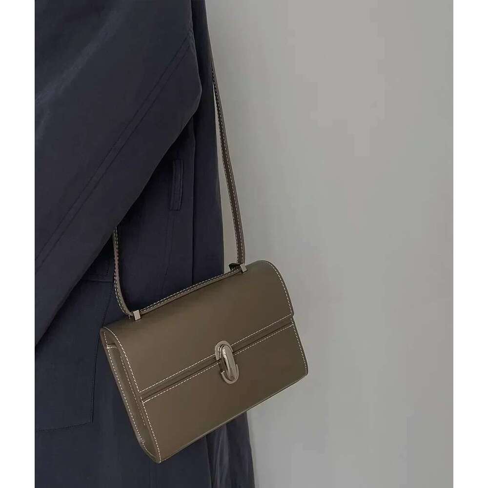2025 New fashion Top Layer Cowhide Crossbody Shoulder Bag