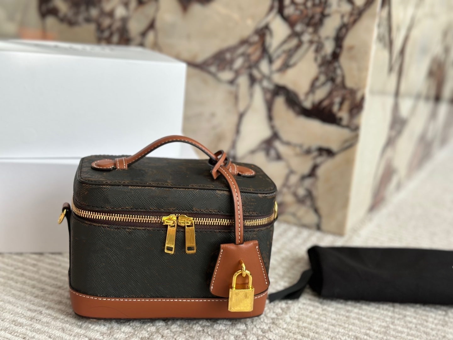 2025 New designer bag mini Bag bag Denim Bag tote bag Handbag Crossbody bag Shoulder Bag coffee cup bags