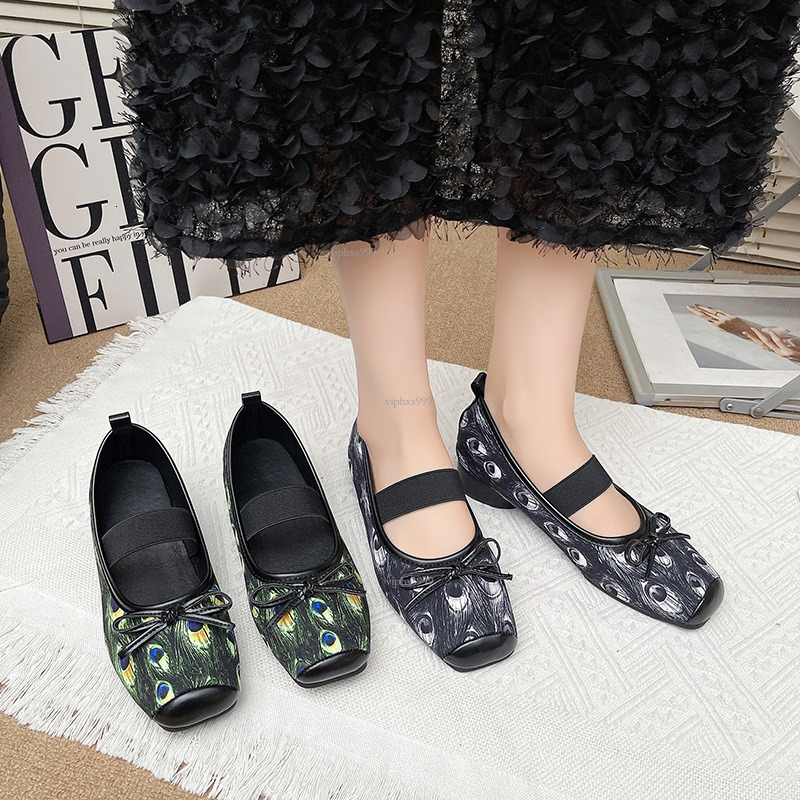 New Designer Sandals With Free Shipping Gentle Fairy Mary Jane For Women 2025 French Style Elegant Square Toe Shallow Mouth Thick Heel Evening Shoes