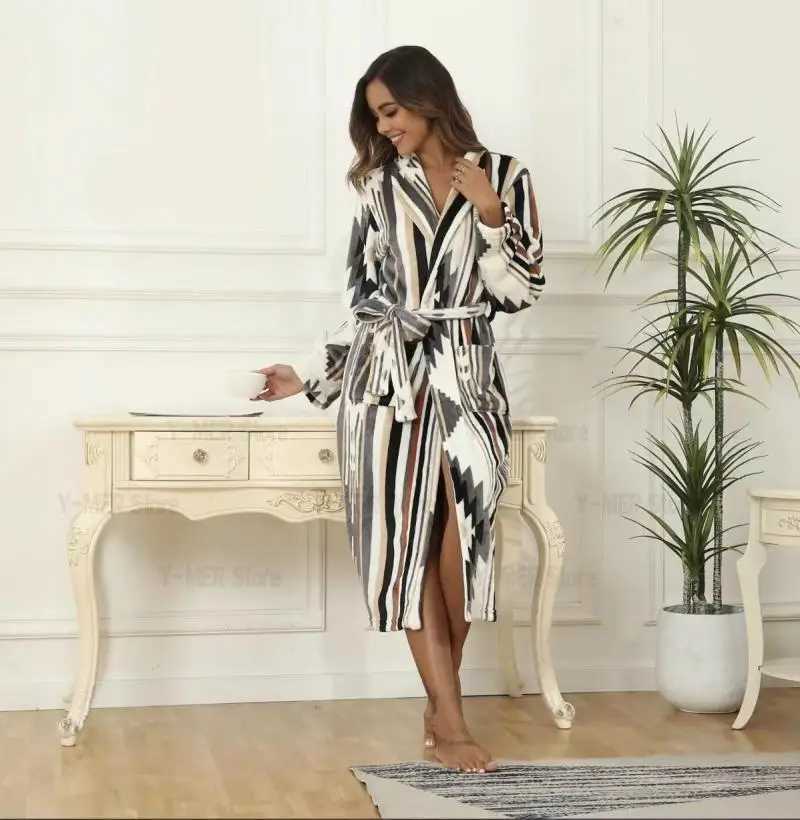 Sexy Snake Skins Robe Women Warm Winter Sleepwear Flannel Kimono Bathrobe Shower Robes Loose Long Home Dressing Fown Nightgown C251104