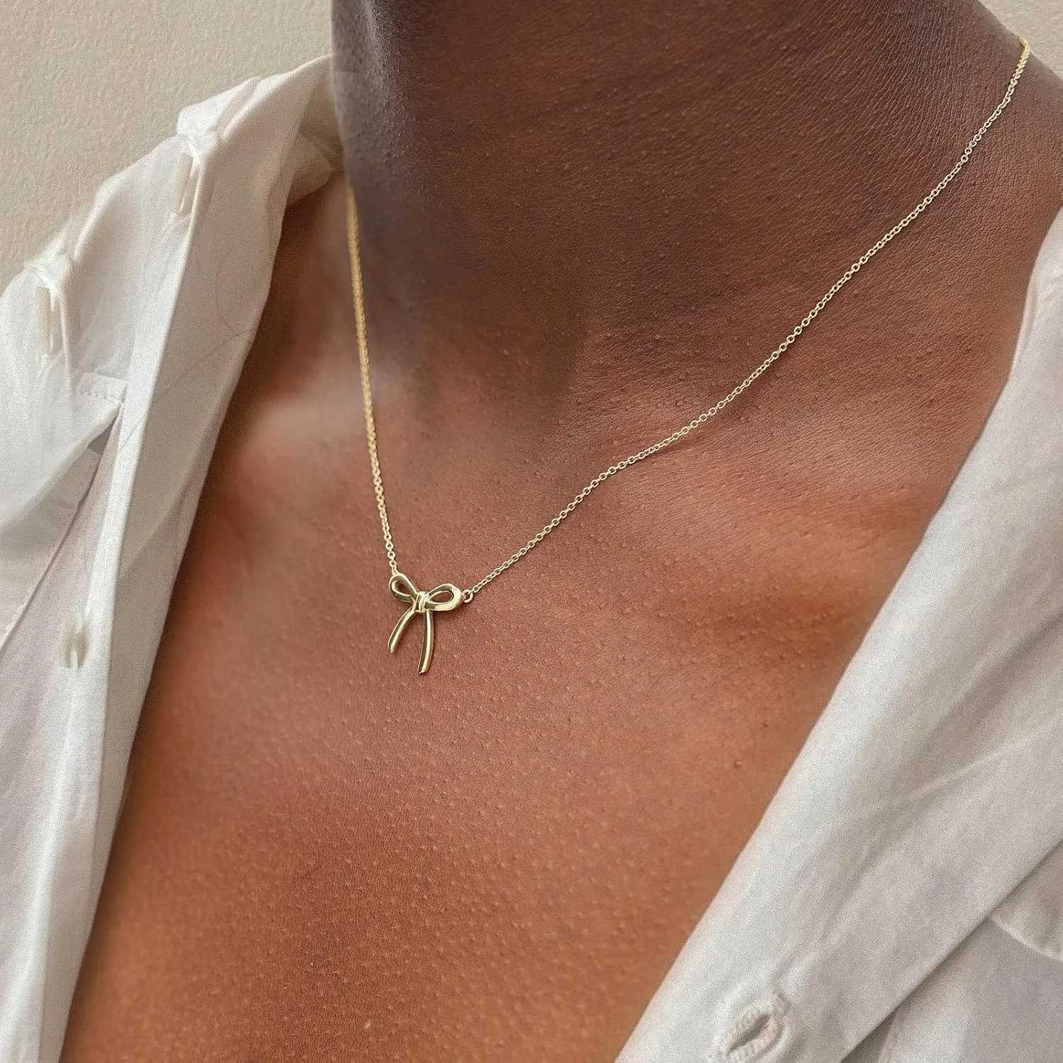 Bowknot Necklace White Gold Plated Necklace Gift Cute Bow Knot Pendant Choker Chain Necklaces for Women Gold Necklace for WomenXJ251104