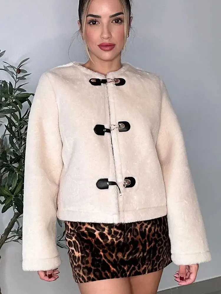 HH Woman Autumn Casual Fur Coats Long Sleeve ONeck Single Breasted With Pockets Loose Jacket Female Winter Warm Short Coat J251103