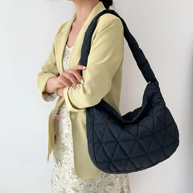 Puffer Quilted Crossbody BagPadded Shoulder BagTrendy Large Capacity Hobo BagEveryday Crossbody BagSecure Travel Purse 250402