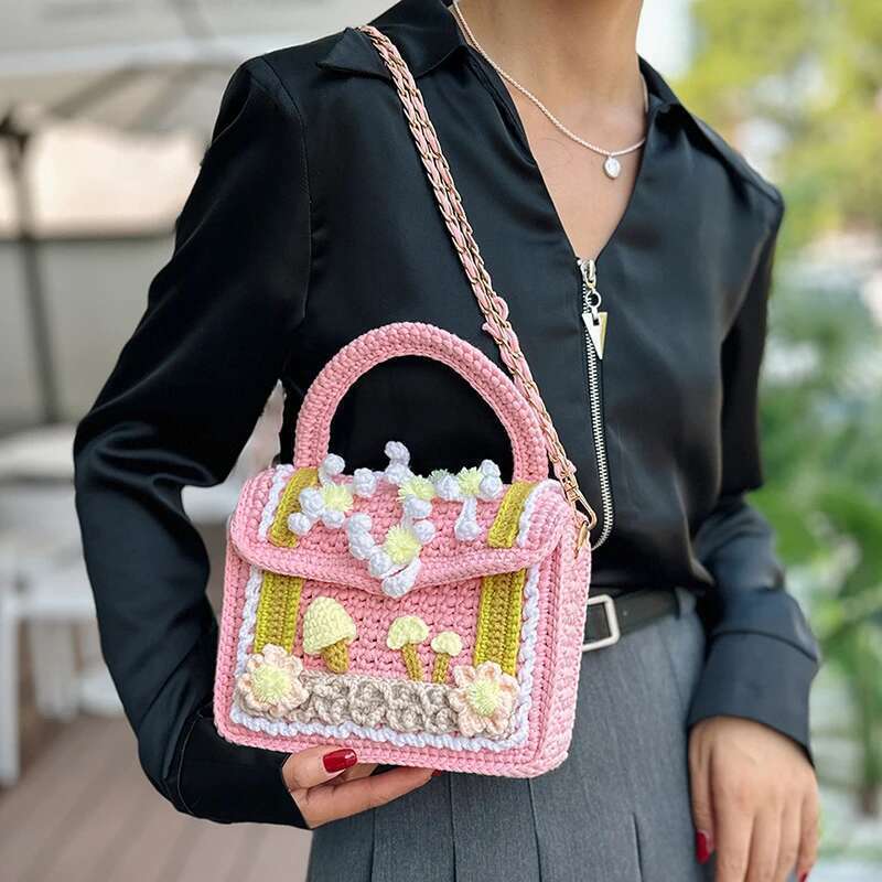 Mini Small Square For Ladies Fashion Knitting Shoulder Women Handmade Crochet Woolen Handbag 2023 Designer Woven Bag Sac