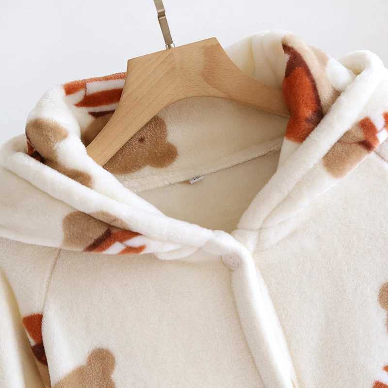 Couple Coral Fleece Hooded Nightgown Flannel Warm Cartoon Sleepwear Robe Loose Casual Home Dress Winter Thickened Loung Wear C251104