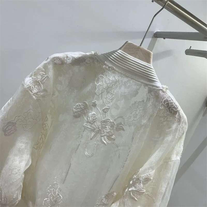 Neploe Chinese Style Beading O-Neck Jackets 2025 New Long Sleeve Tops Mujer Y2k Embroidery Sun Protection Coat Women