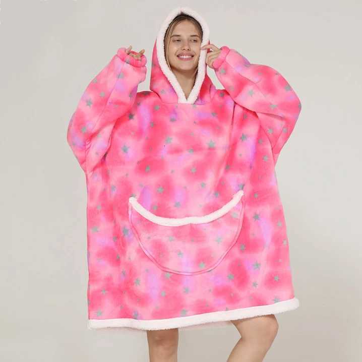 Winter Novelty Flannel Robe Large Size Hooded Nightgown Sleepwear Thickened Warm Coral Fleece Lazy Blankets Loose Home Dress C251104